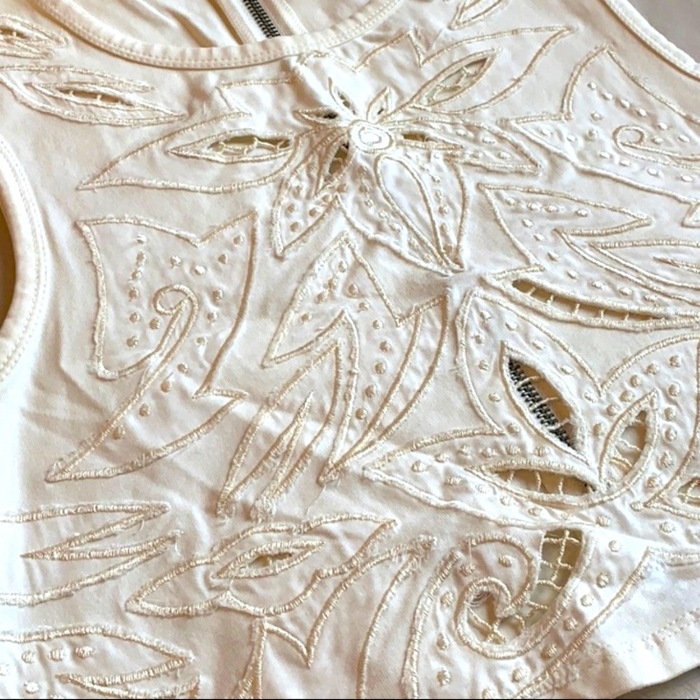 FREE PEOPLE | Embroidered Crop Top